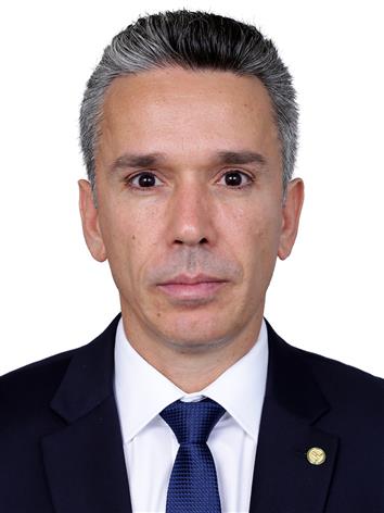 Felipe Carreras