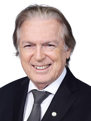 Luciano Bivar